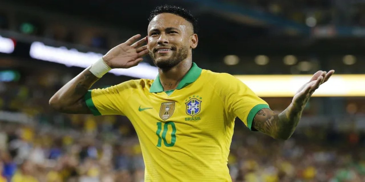 Brezilyalı Neymar, Pele'nin Rekorunu Geçti! Milli Takım Gol Sıralamasında Birinci Oldu!