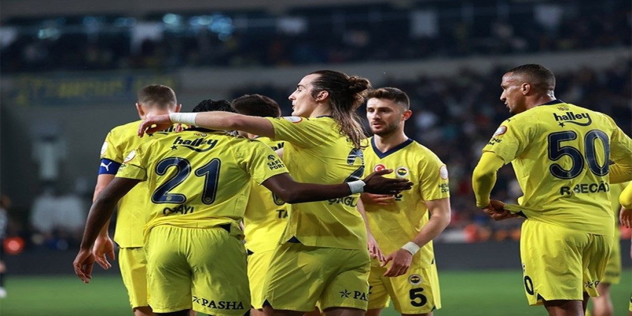 Fenerbahçe - Union Saint-Gilloise Maçını Kim Yönetecek? Dev Karşılaşmanın Hakemi Belli Oldu!