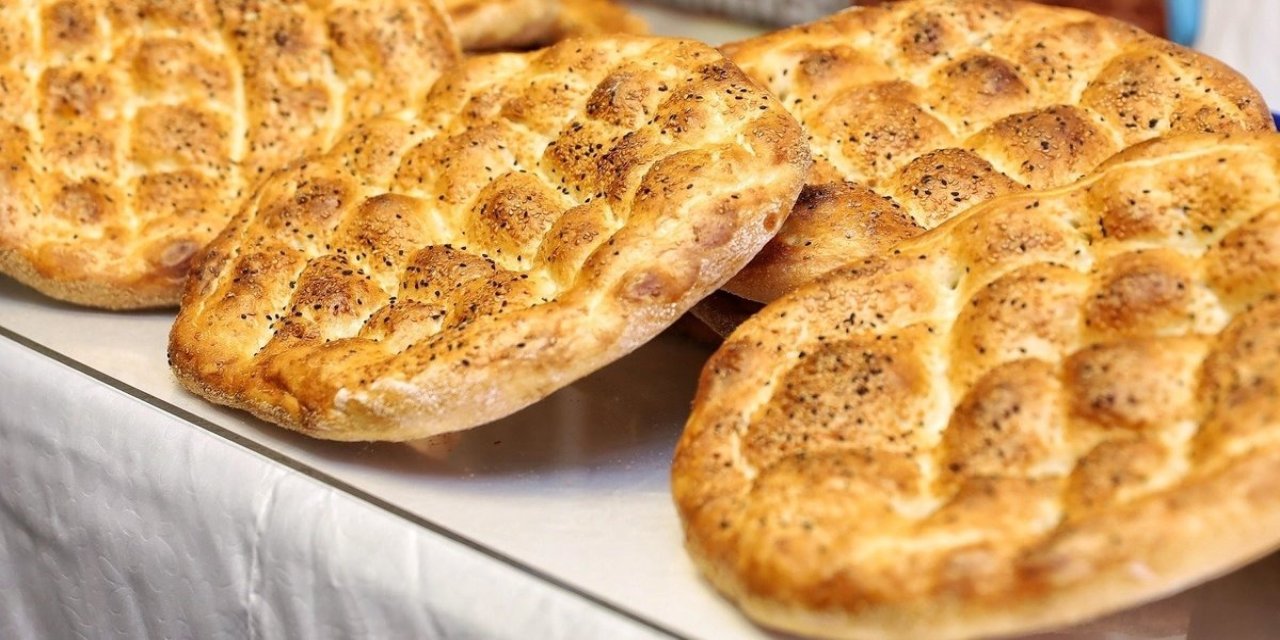 Aydın’da Ramazan Pideleri 7,5 TL’den Satışa Sunuldu: Halk Ekmeğe Yoğun İlgi Söz Konusu Oldu